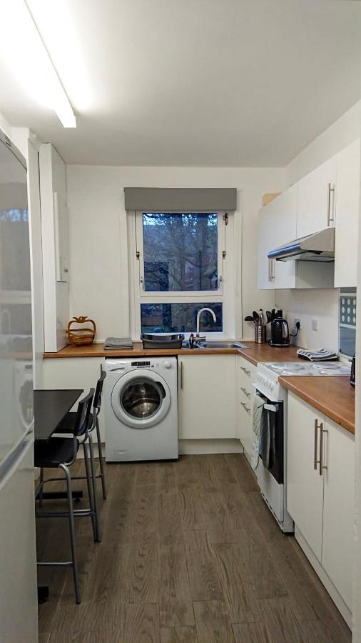Carnock Road Apartment - Silverburn Shopping Centre Glasgow Exteriör bild